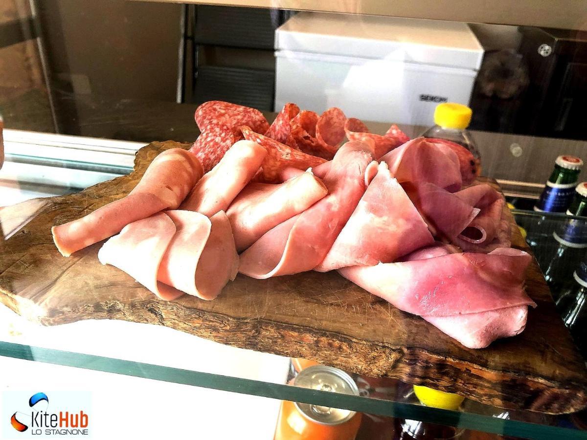 مبيت وإفطار بيرجي فيكي Kite Hub Lo Stagnone المظهر الخارجي الصورة